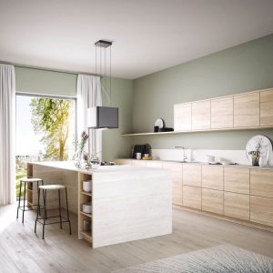 Cuisine moderne en bois et blanc avec un îlot central