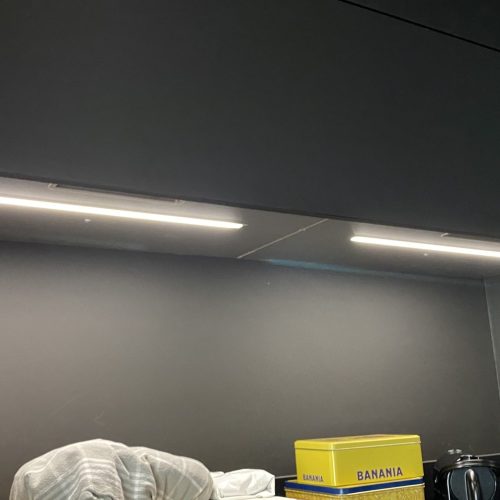 Luminaires intégrés pour une cuisine fonctionnelle