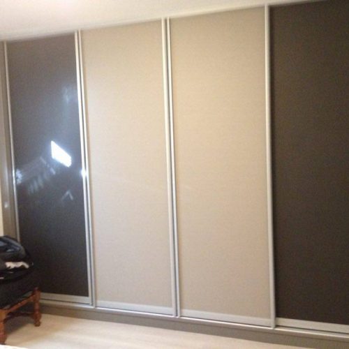 Dressing sur-mesure avec portes coulissantes